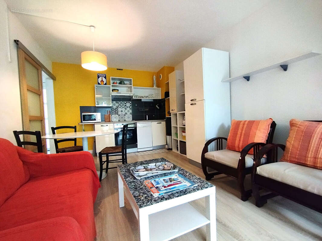 Maison à COMBRIT
