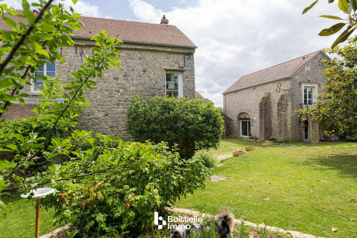 Maison à NOISY-SUR-ECOLE