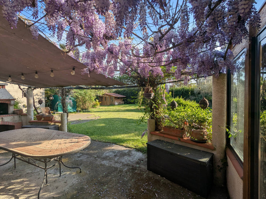 Maison à FROUZINS
