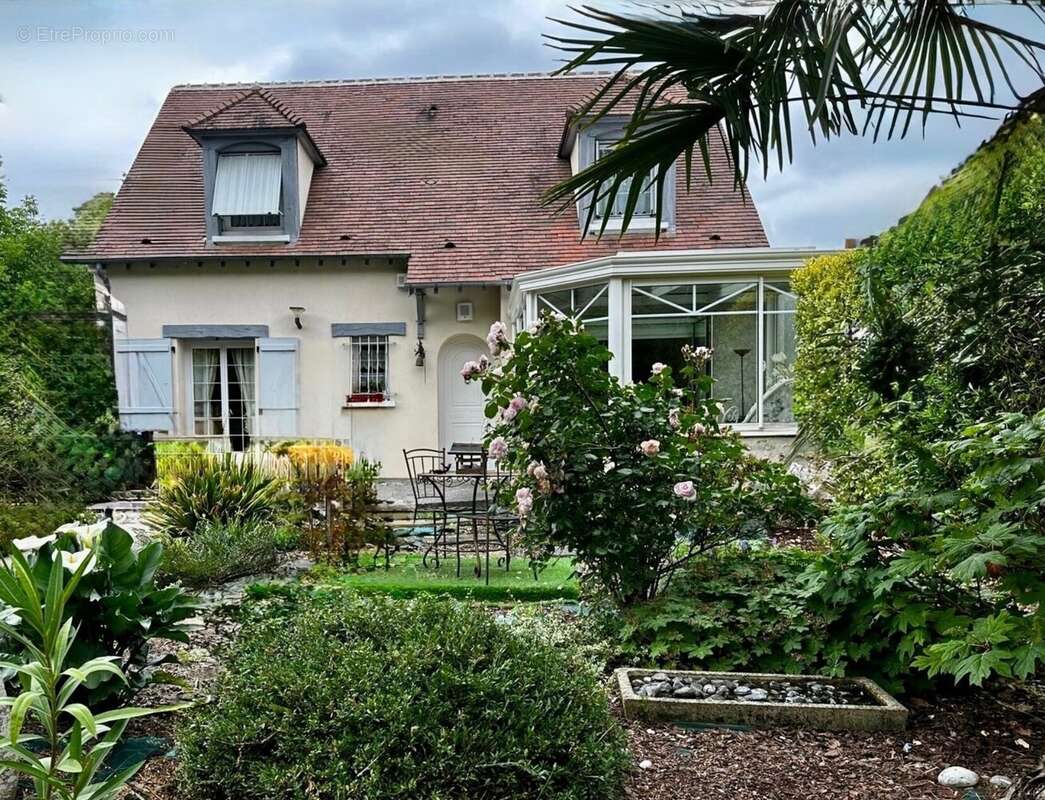 Maison à PRINGY