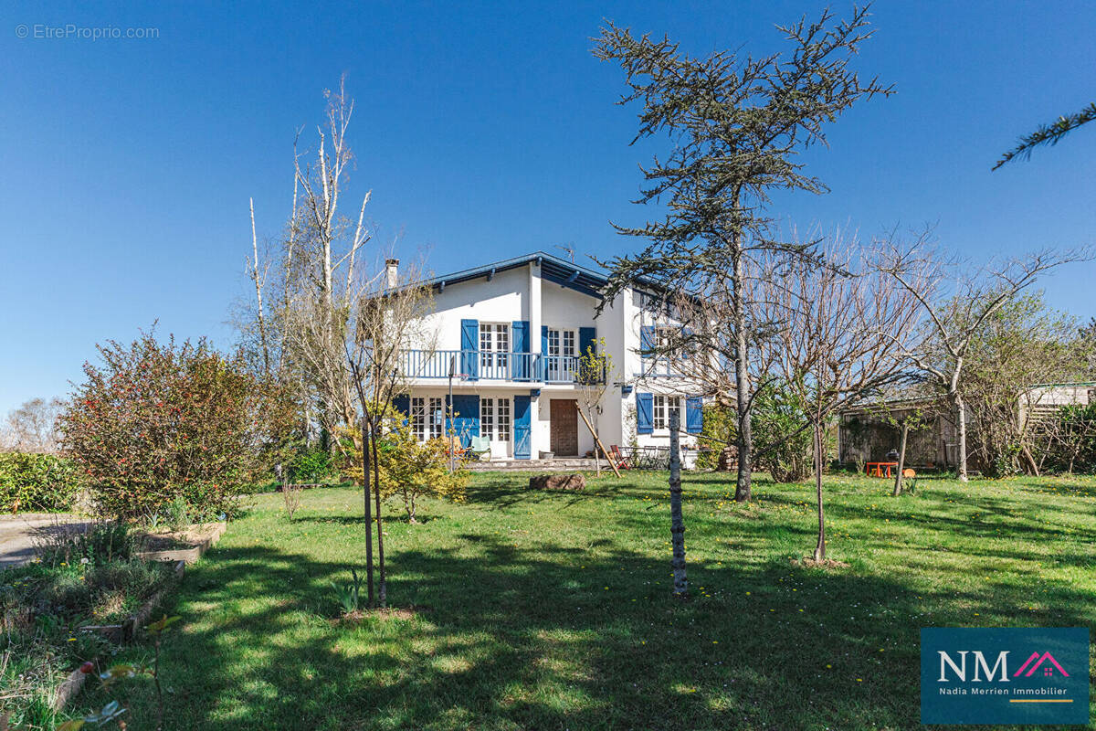 Maison à URCUIT
