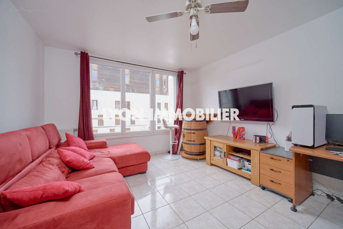 Appartement à LYON-9E