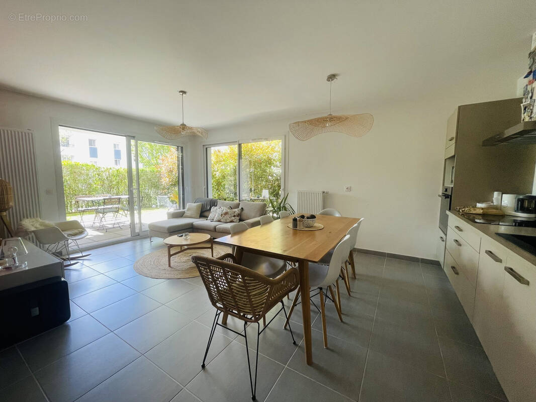 Appartement à ARGONAY
