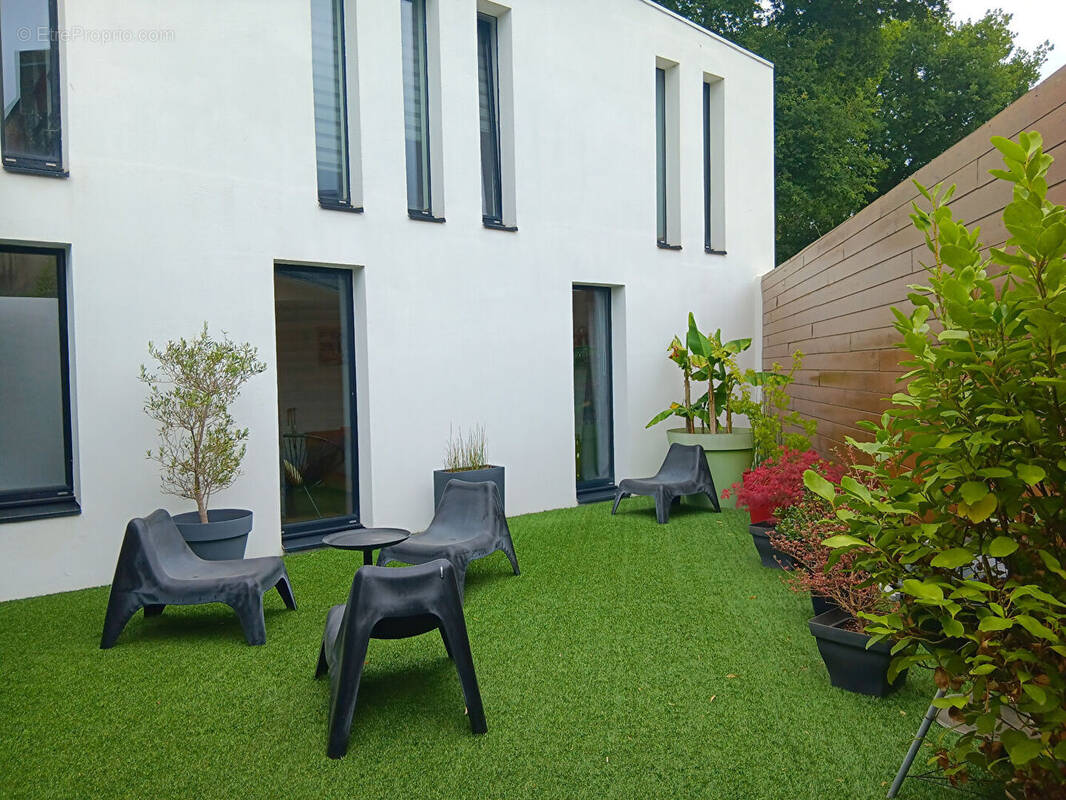 Maison à BONO