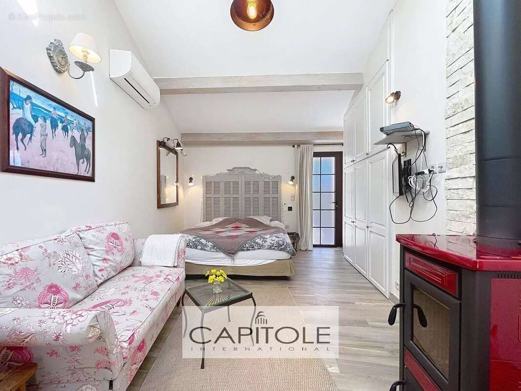 Maison à ANTIBES