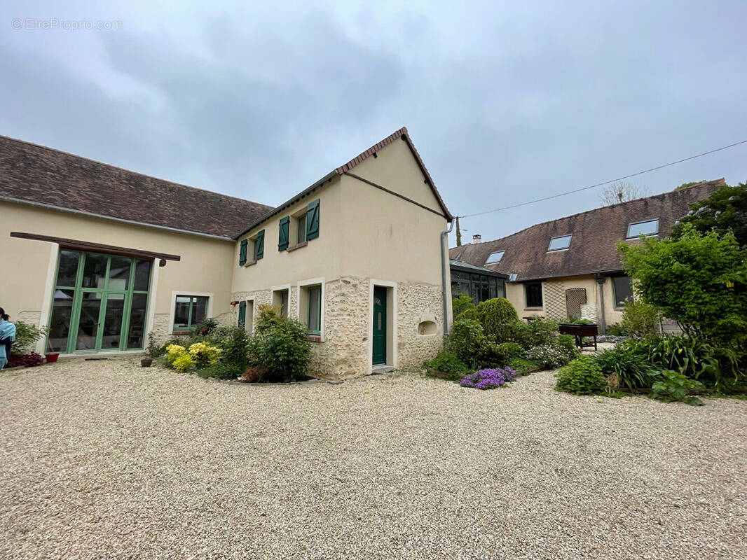 Maison à GALLARDON