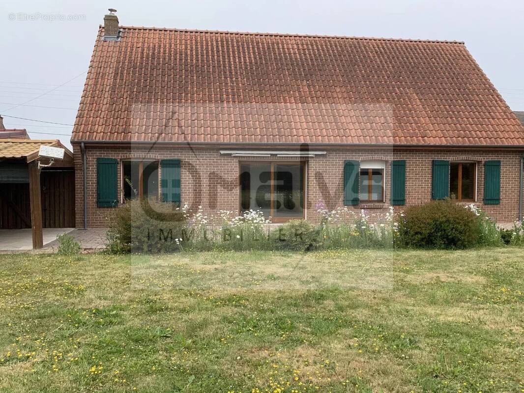 Maison à LAMBRES