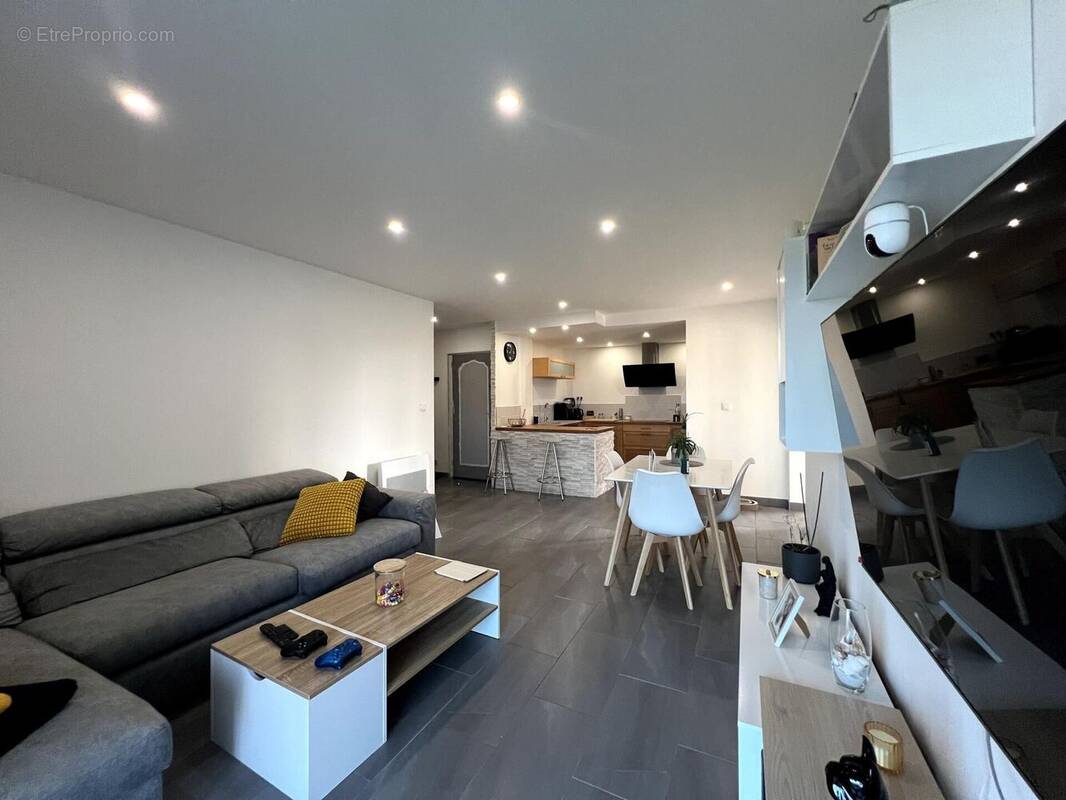 Photo 1 - Appartement à MARIGNANE