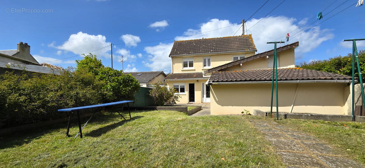 Maison à GRANDCAMP-MAISY
