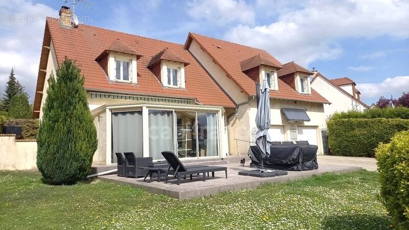 Maison à MAGNY-EN-VEXIN