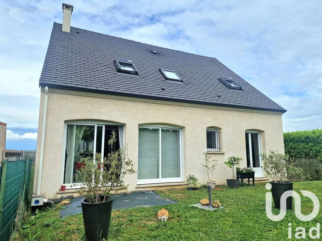 Photo 1 - Maison à GRISY-SUISNES