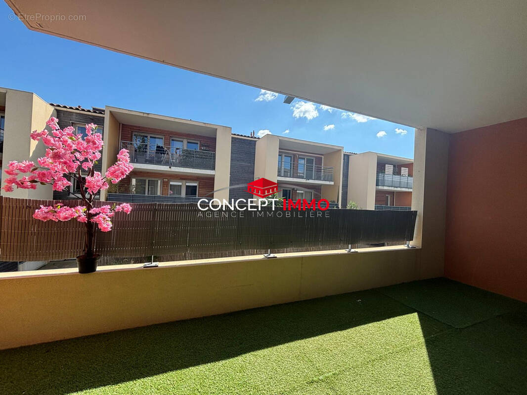 Appartement à CUERS