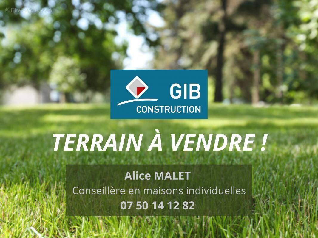 Terrain à LA BREDE