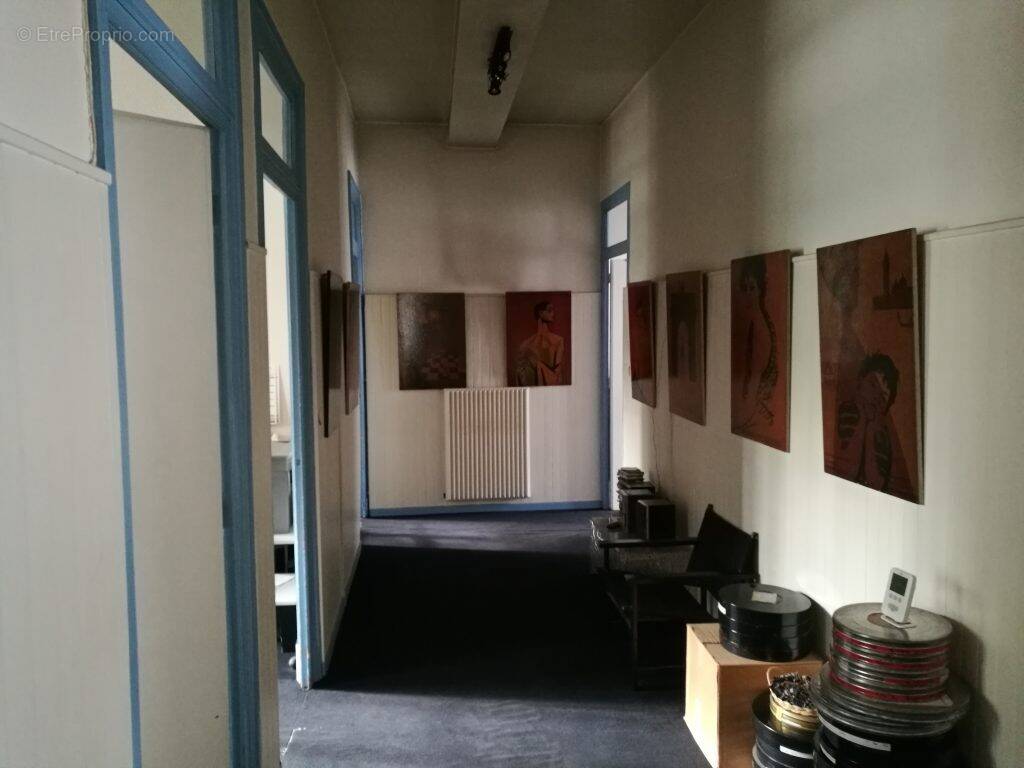 Commerce à LYON-9E