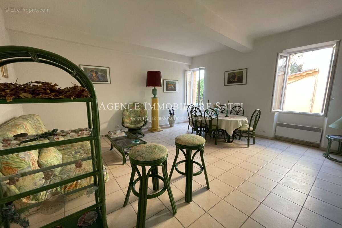 Appartement à SAINT-TROPEZ