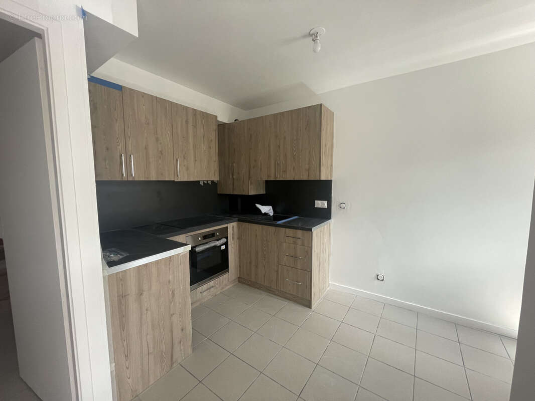 Appartement à LA ROCHE-SUR-FORON