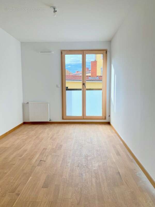 Appartement à LYON-9E