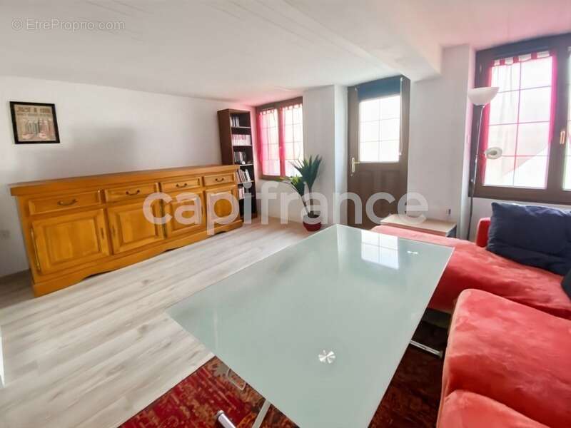 Appartement à VERT