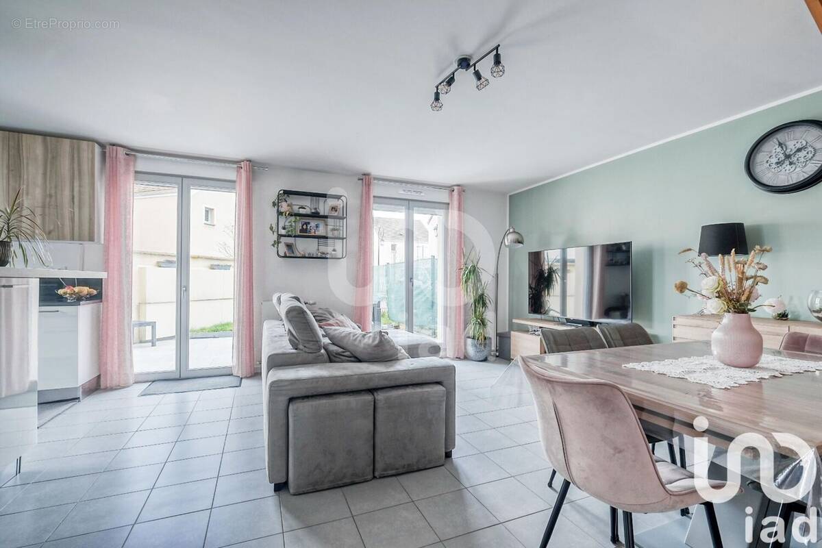 Photo 1 - Maison à SERRIS
