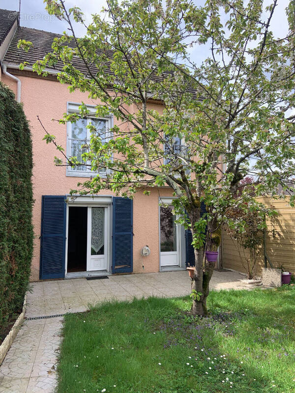 Maison à CHOISY-AU-BAC