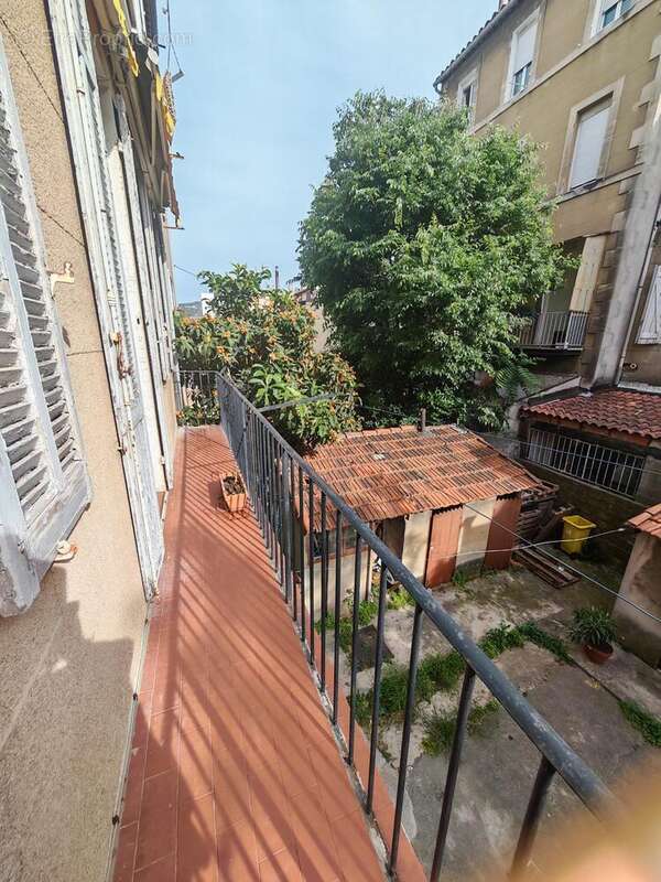 Photo 2 - Appartement à MARSEILLE-10E