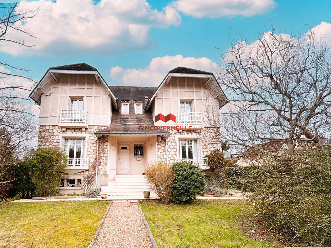 Maison à BOIS-D&#039;ARCY