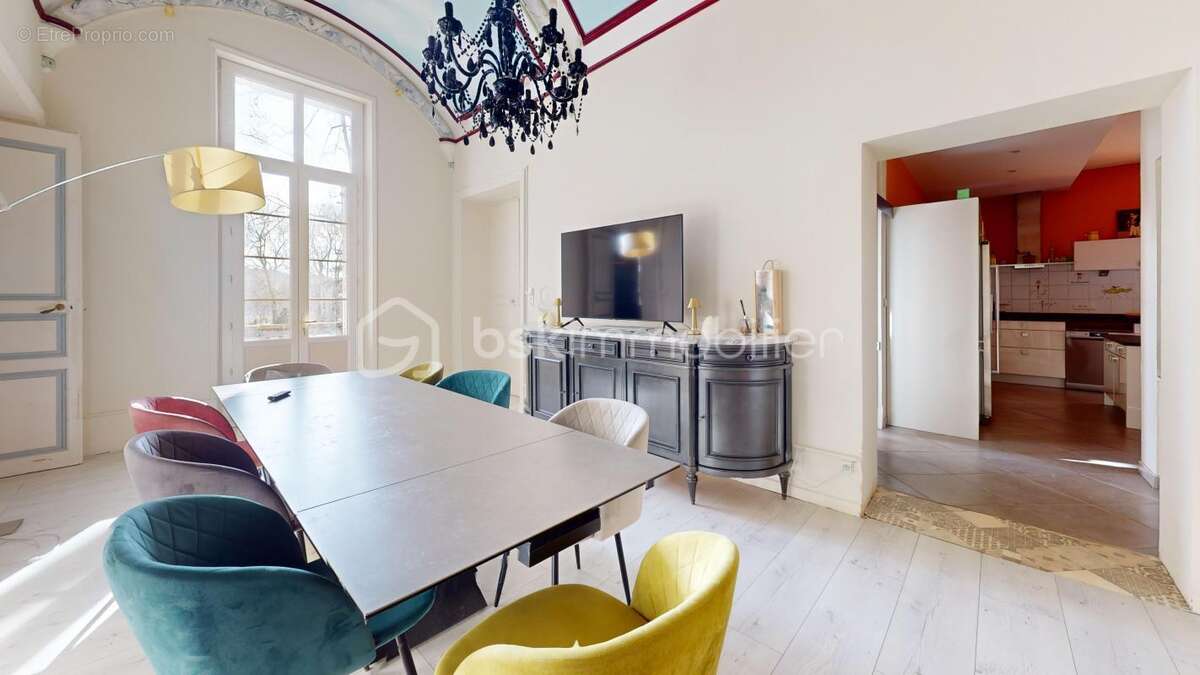 Maison à BOLLENE