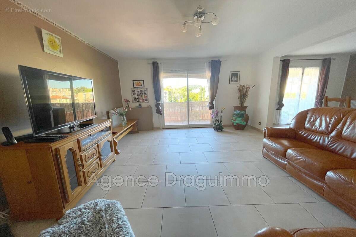 Appartement à DRAGUIGNAN