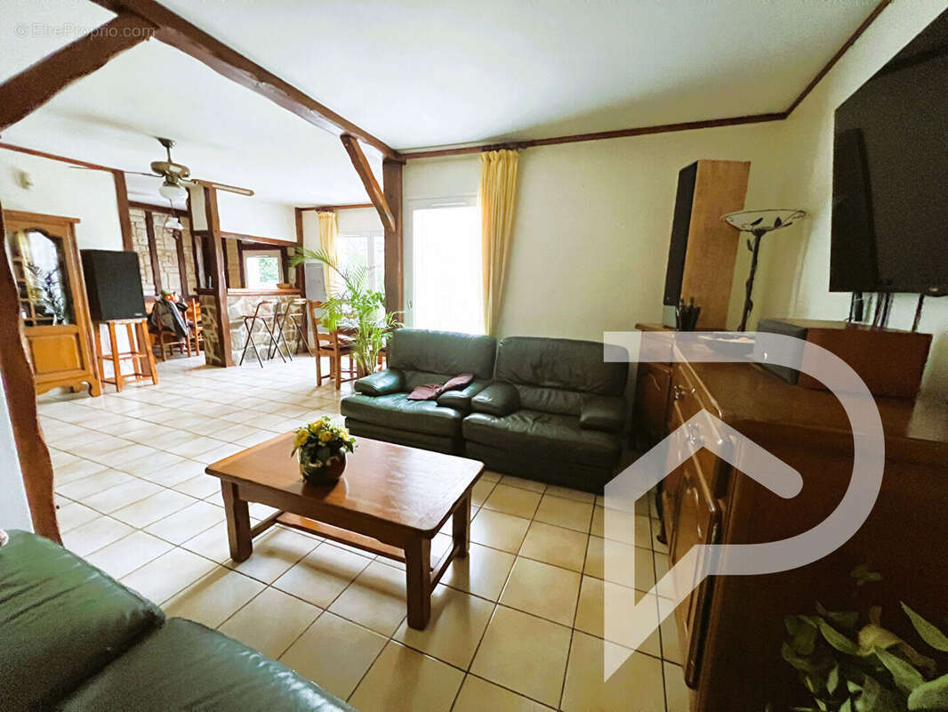 Maison à PERSAN