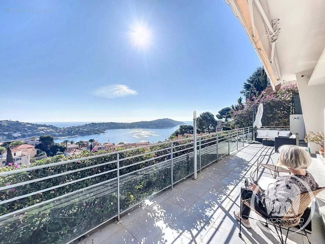 Appartement à VILLEFRANCHE-SUR-MER