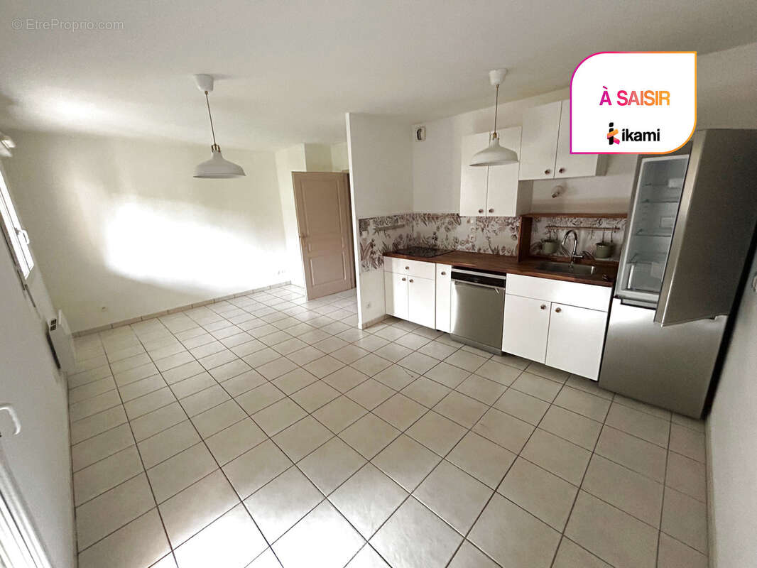 Appartement à LA ROCHE-SUR-FORON