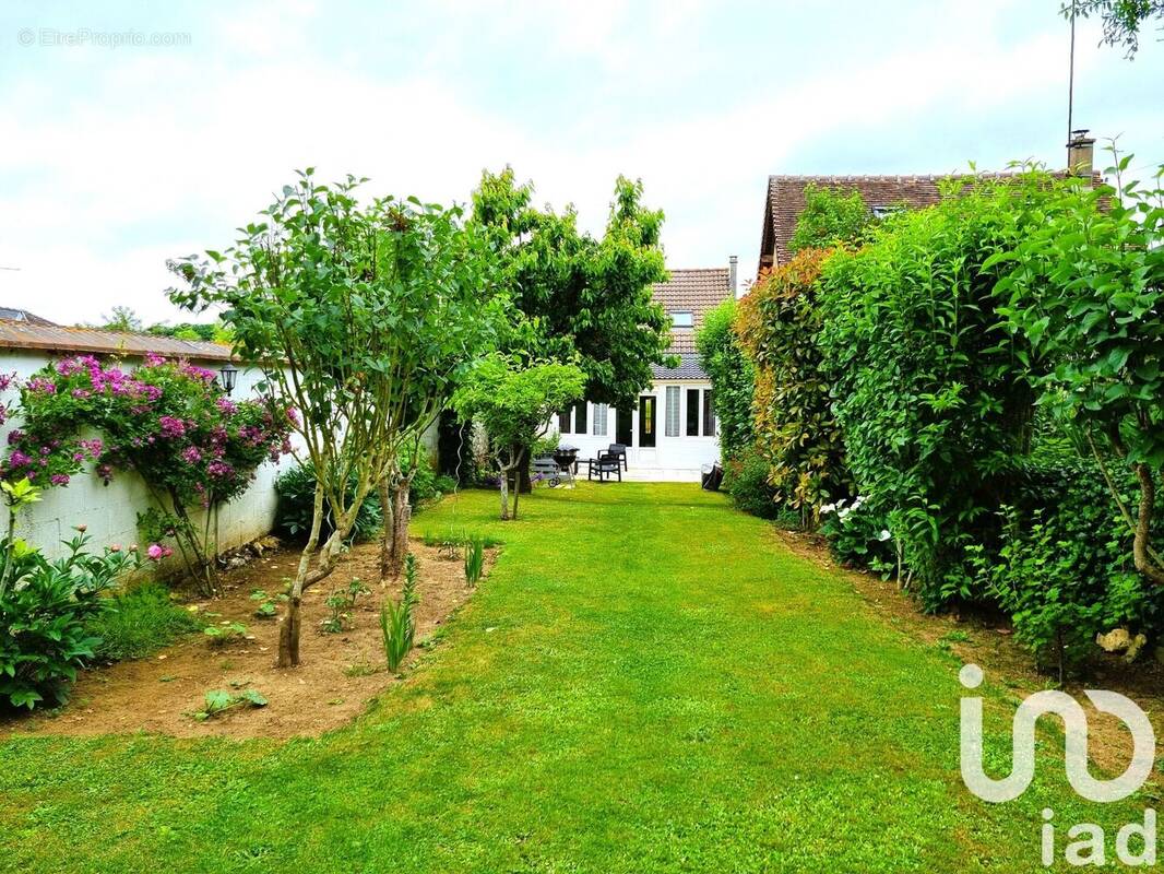 Photo 1 - Maison à EPERNON