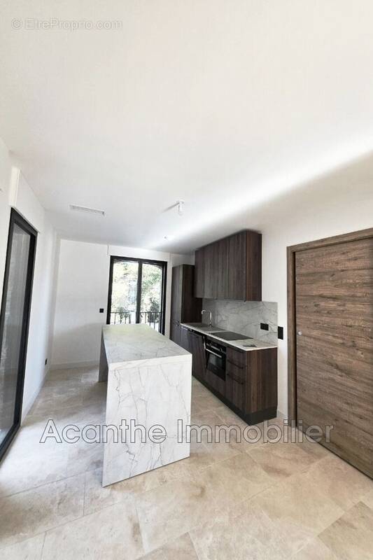Appartement à CASTELNAU-LE-LEZ