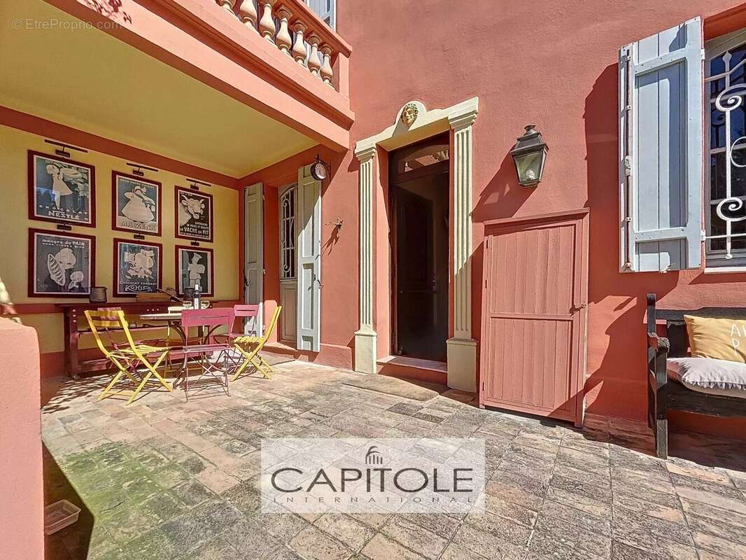 Maison à ANTIBES