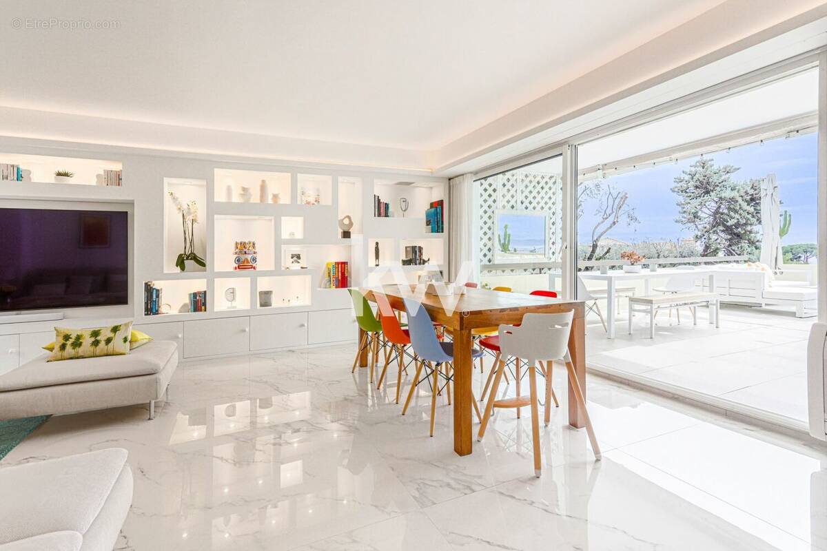Appartement à VILLEFRANCHE-SUR-MER