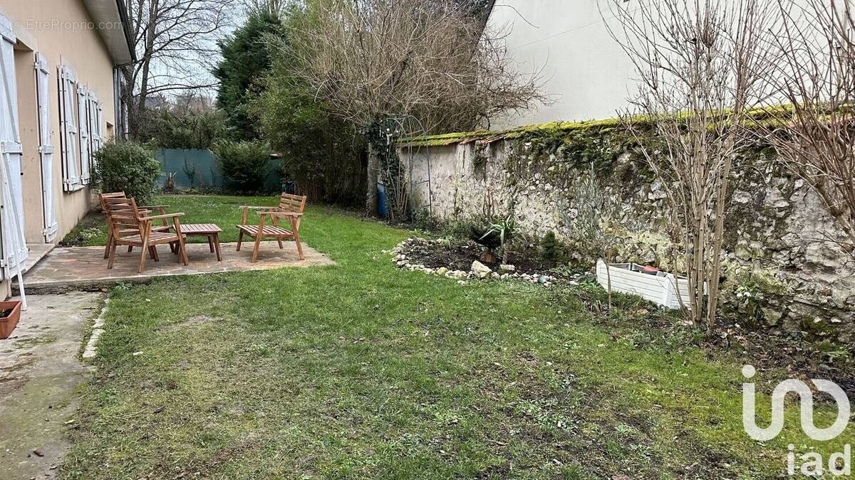 Photo 1 - Maison à YERRES