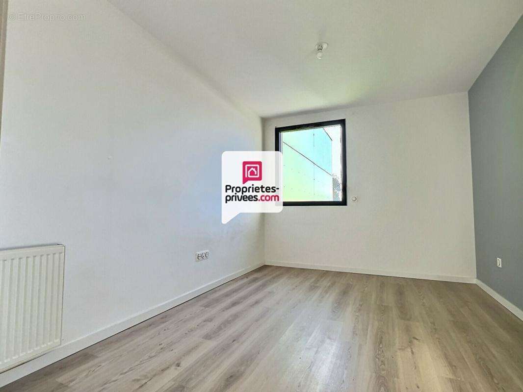 Appartement à POMPIGNAC