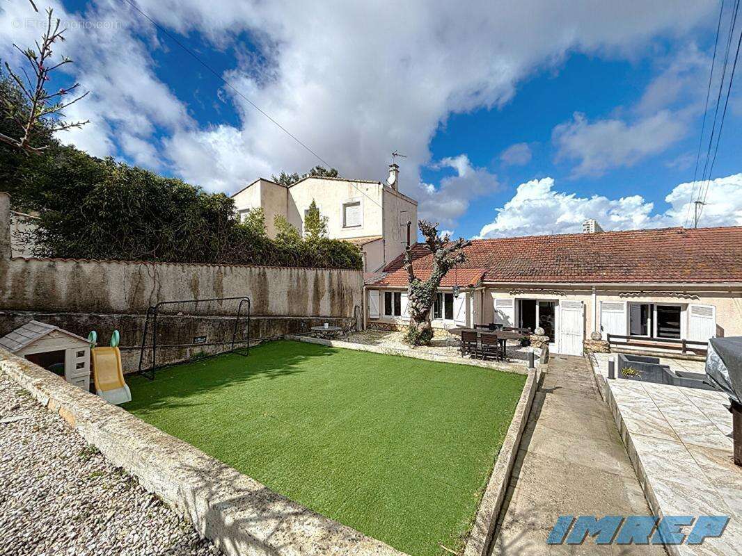 Maison à MARSEILLE-9E