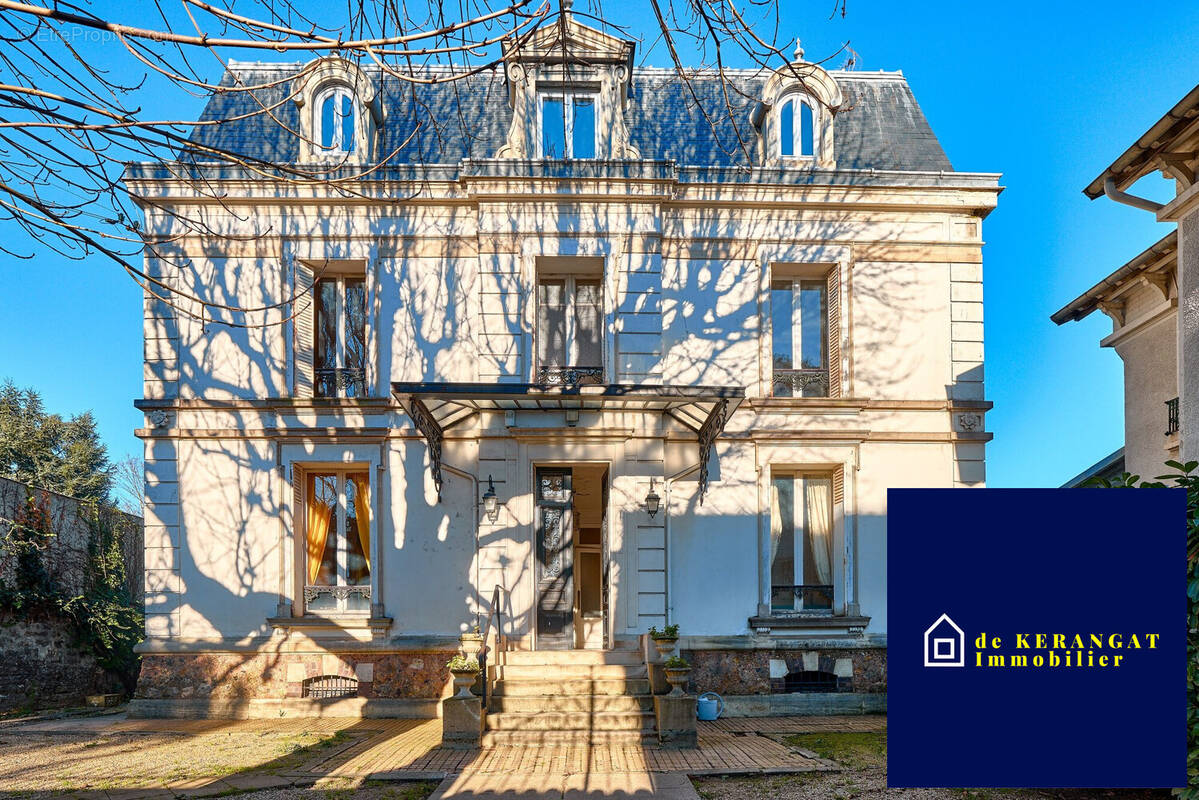 Maison à BOURG-LA-REINE