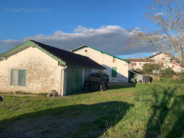 Terrain à GUICHE