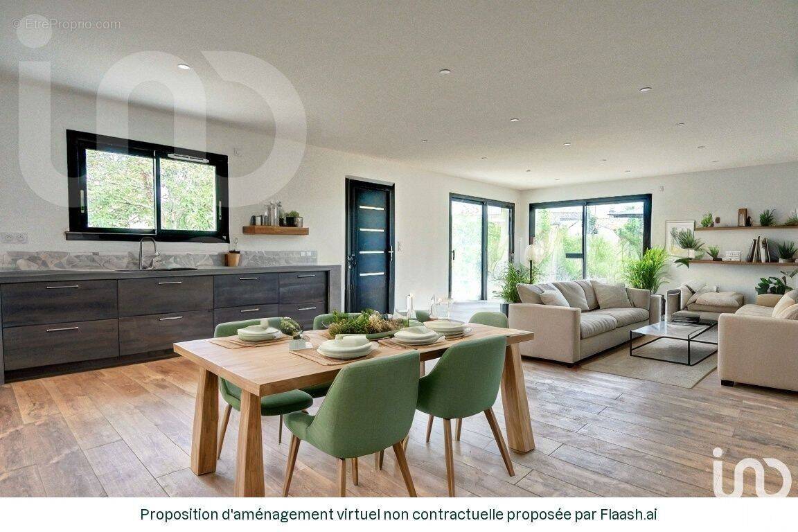 Photo 1 - Maison à SAINT-JULIEN-BEYCHEVELLE