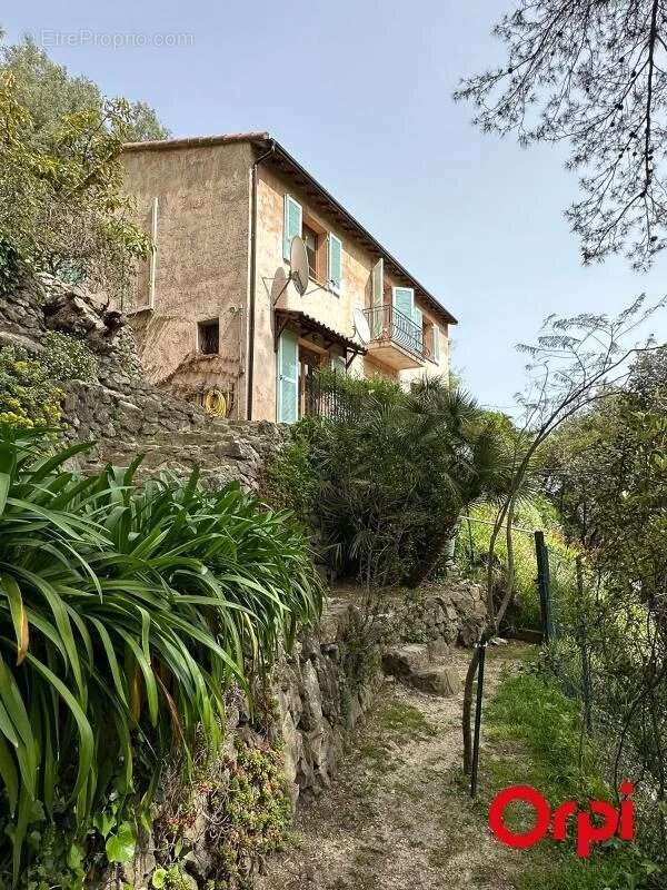 Maison à GORBIO