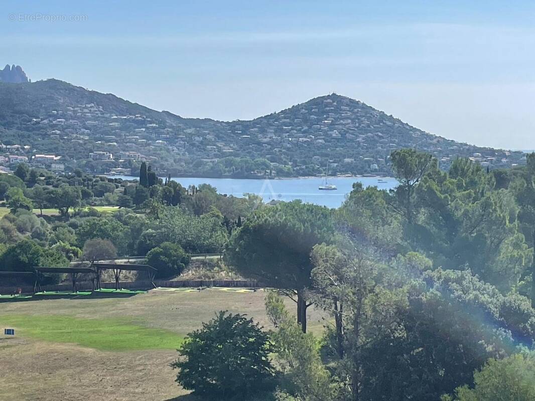 Appartement à SAINT-RAPHAEL