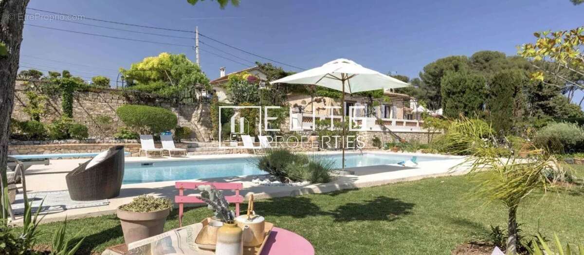 Maison à ANTIBES