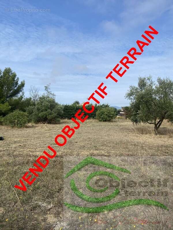 Terrain à MAGALAS