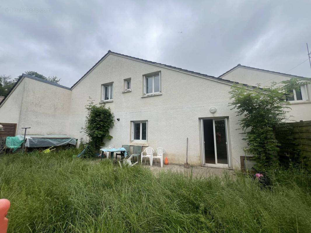 Maison à BROGLIE