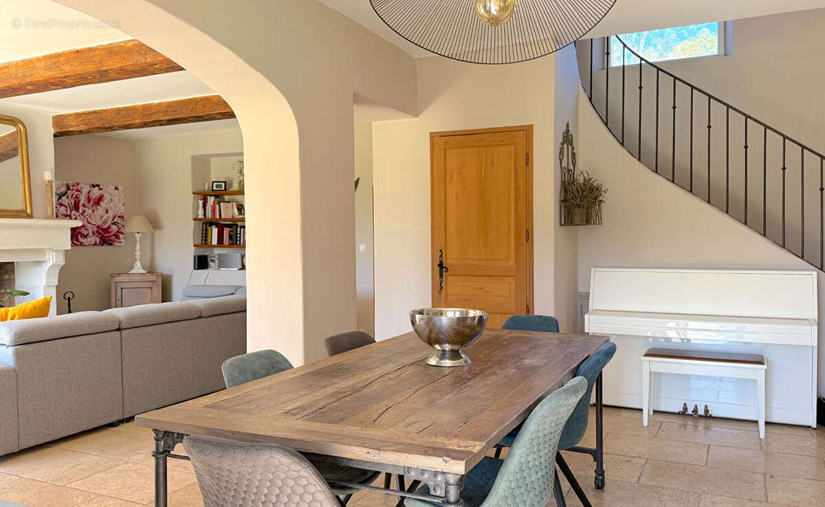 Maison à AIX-EN-PROVENCE