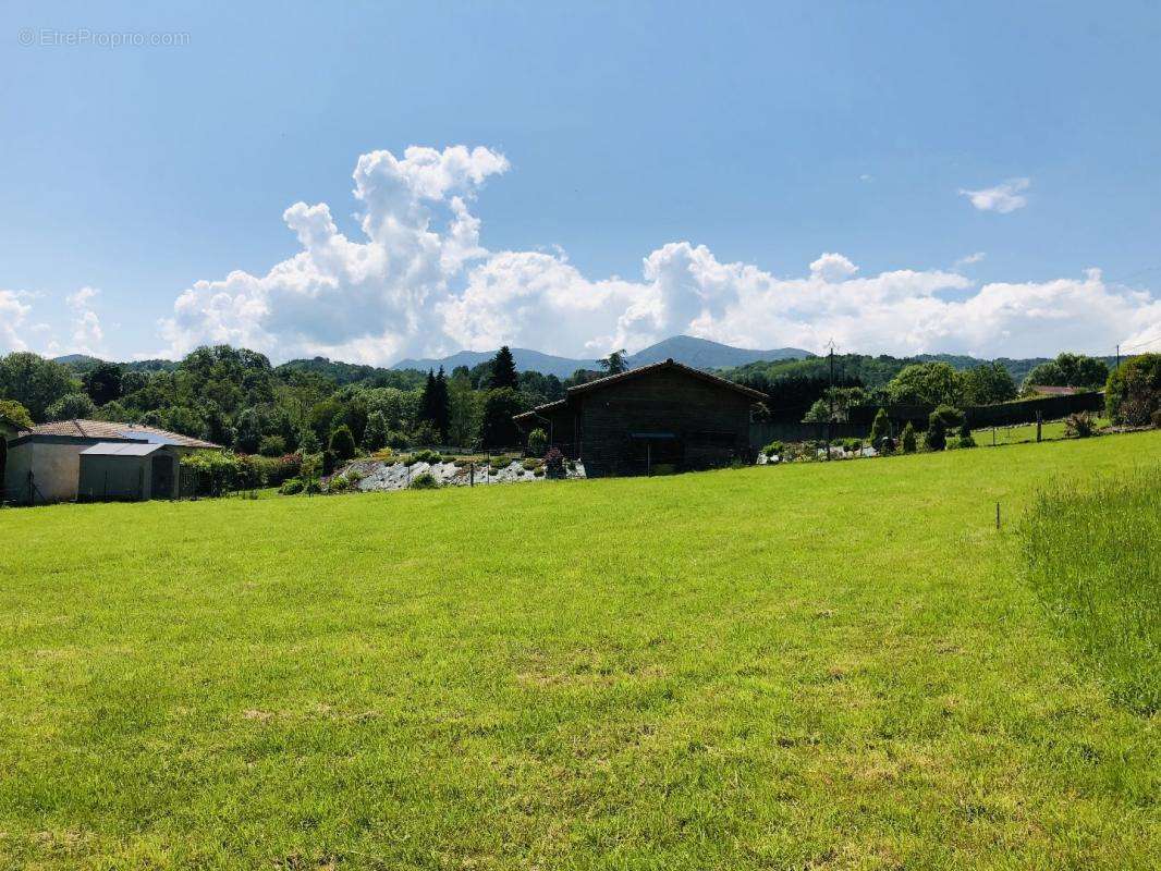 Terrain à MONTJOIE-EN-COUSERANS