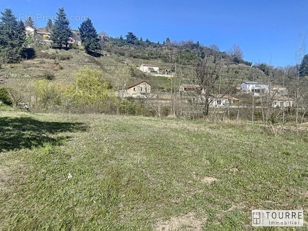 Terrain à VALS-LES-BAINS