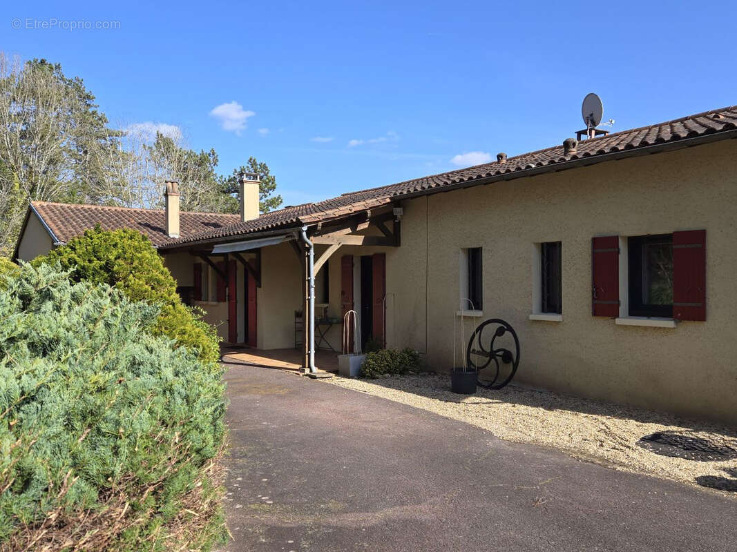 Maison à LEMBRAS